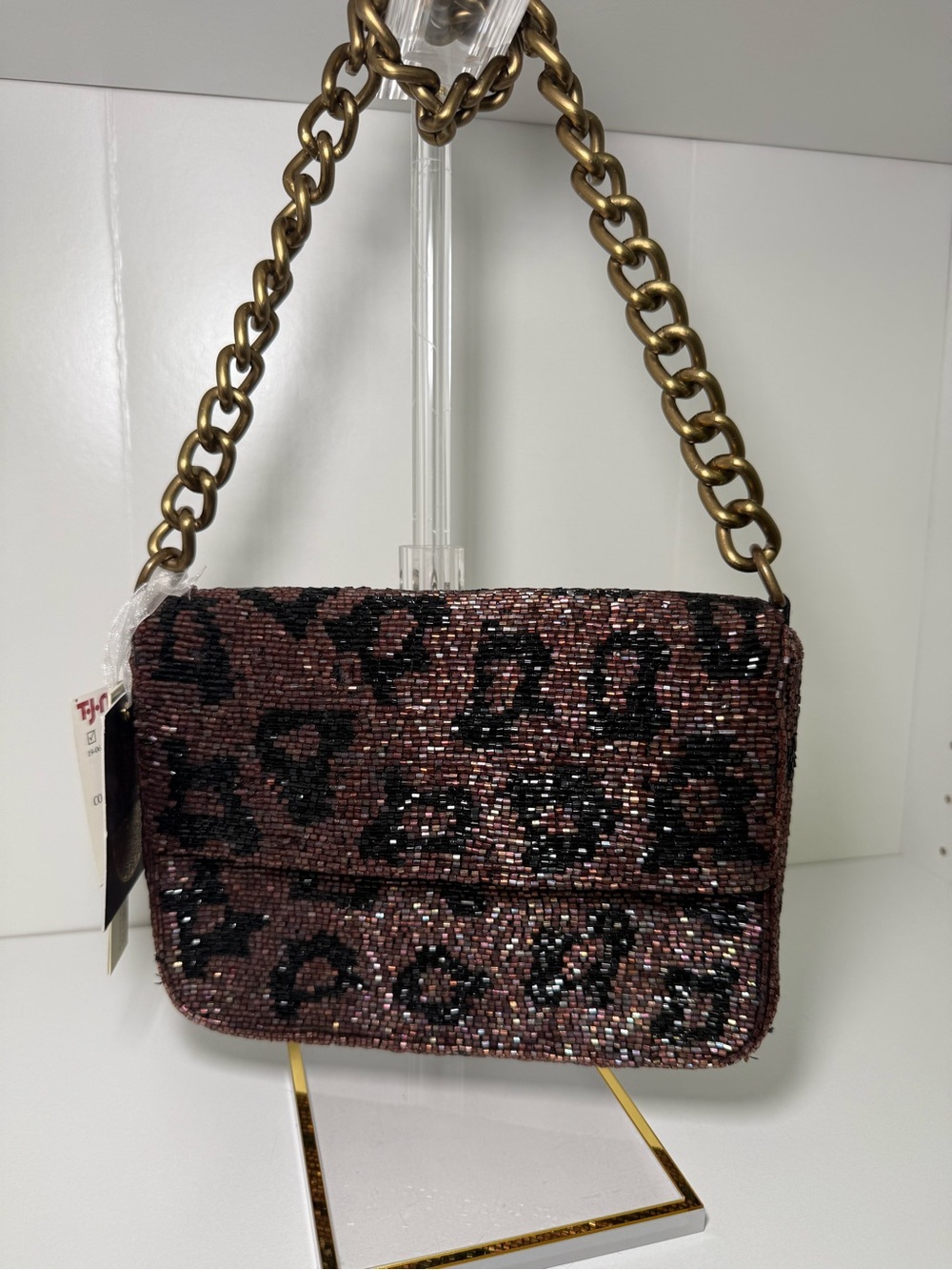 Brown and black leopard print beaded purse with gold chain strap #leopardprint #